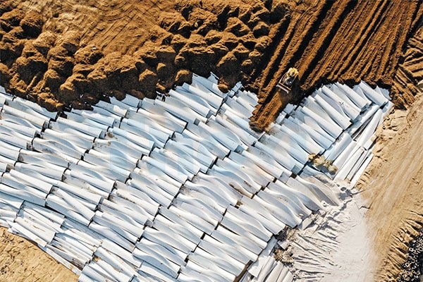 Latest company blogs about Transforming Wind Turbine Blade Treatment Amid Industry Challenges
