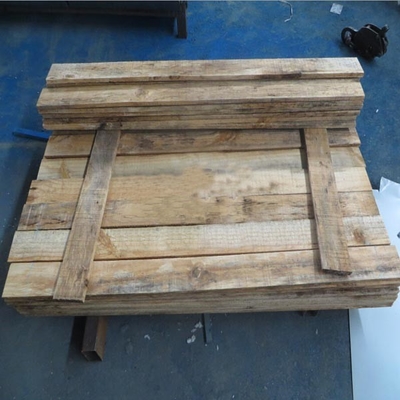 Cutting Off Board Wood Bandsaw Mill