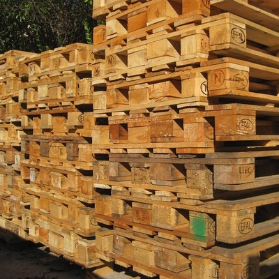 Euro-Pallet Wood Block Euro Pallet Nailing Machine in Malaysia