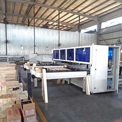 Customized European Wooden Pallet CNC Pallet Nailing Machine