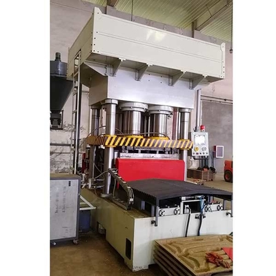 Mexico Double Molds Pallet Making Equipment For Wood Sawdust