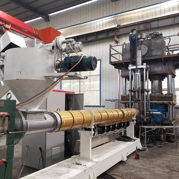Plastic Pallet Machine Plastic Pallet Pressing Production Line