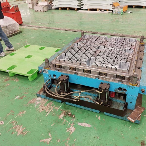 Automatic Plastic Pallet Press Manufacturing Machine For Sale